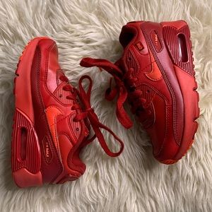 Nike Air Max All Red Chicago city special activewear performance sneaker